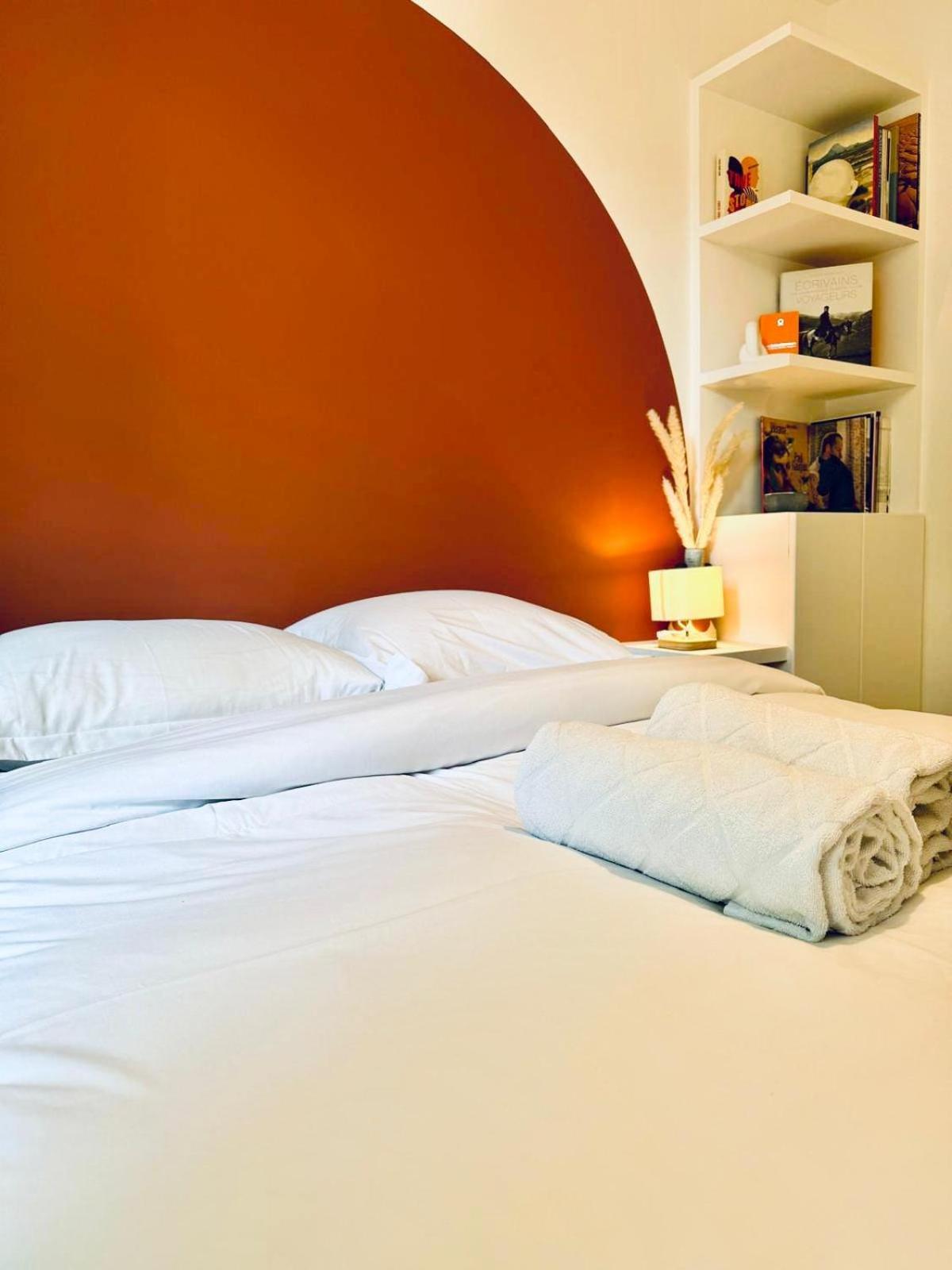 Charmant Appartement Au Coeur De Montmartre! Parigi Esterno foto