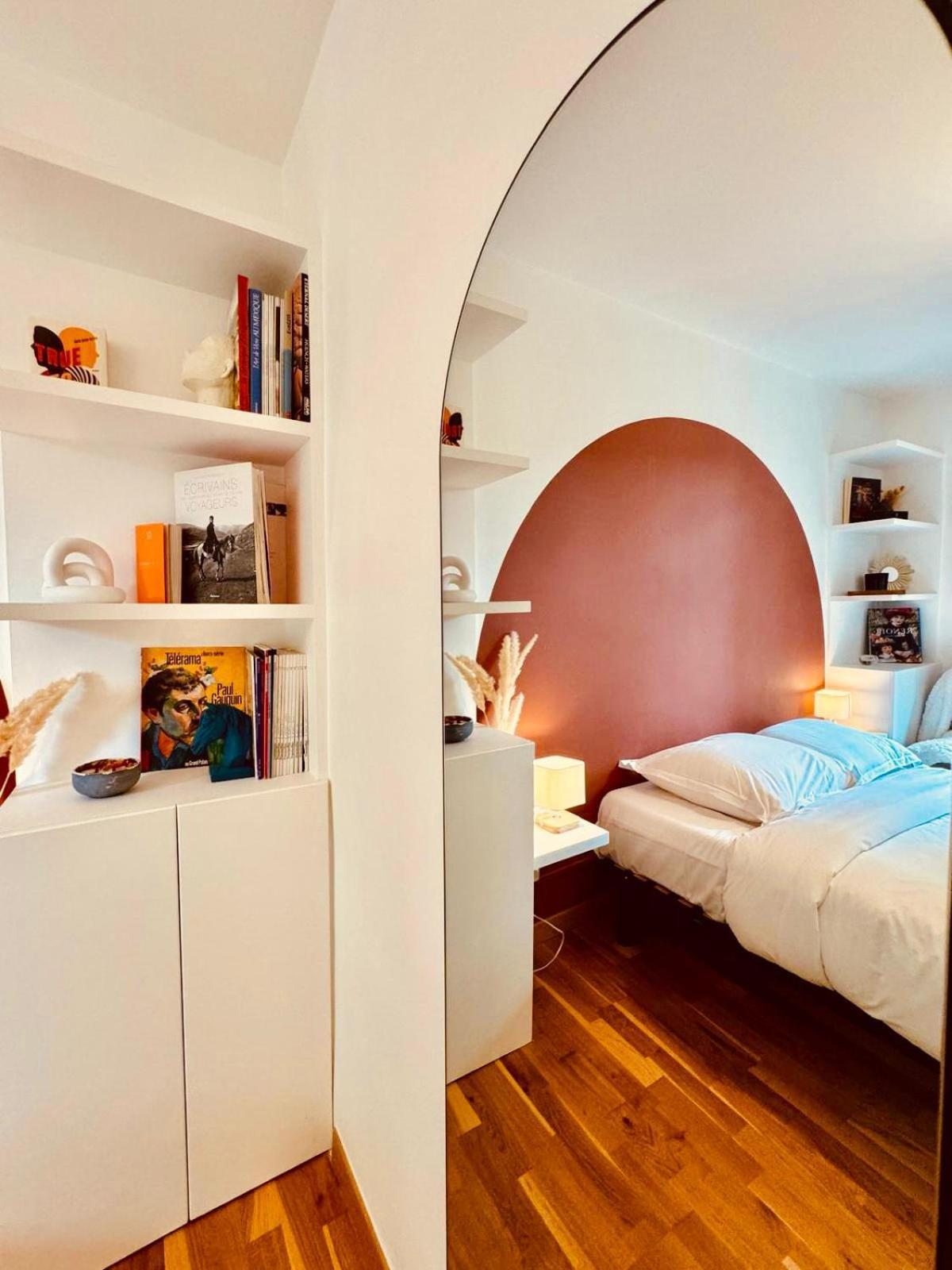 Charmant Appartement Au Coeur De Montmartre! Parigi Esterno foto