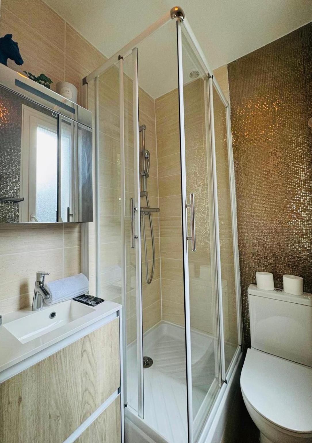 Charmant Appartement Au Coeur De Montmartre! Parigi Esterno foto